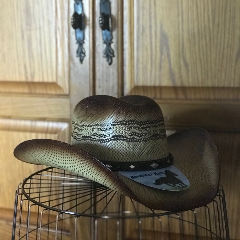 Beautiful western hat unisex
